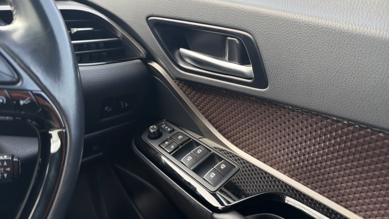 Toyota C-HR 1.8 Hybrid Excel 5dr CVT [Leather] Hybrid Hatchback